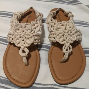 🤍American eagle sandals